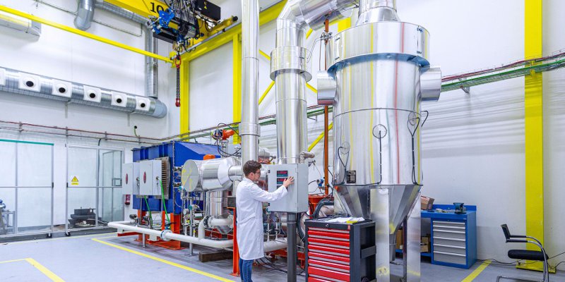 Optimizando la Precisión y Fiabilidad en Laboratorio: El Rol Esencial del Mantenimiento de Equipos Analíticos y de Procesamiento